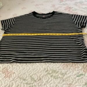 Isaac Mizrahi Black and White Striped Top